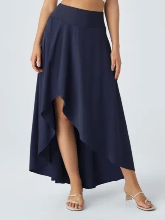 HALARA Dresses & Skirts - NWOT HALARA Breezeful Skirt With Built In Shorts